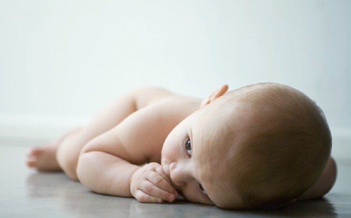 婴儿为什么打呼噜，婴儿打呼噜正常吗？