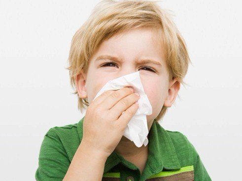 慢性鼻炎需预防 痛苦多早治疗早好 